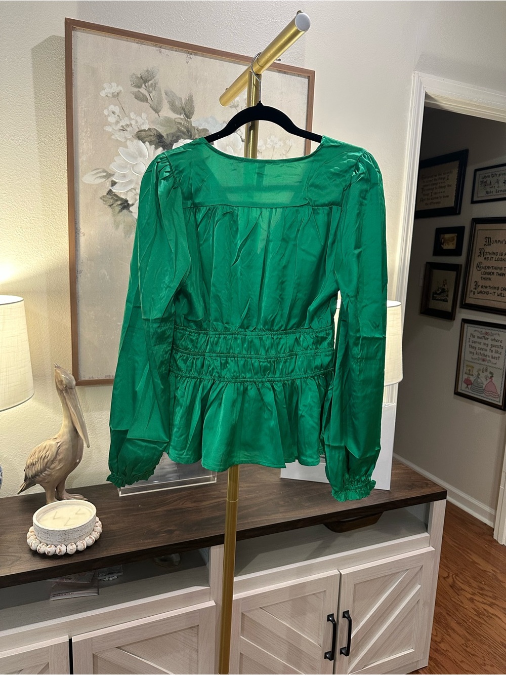 glam Emerald Green V-Neck Peplum Blouse - Picture 2 of 2